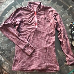 Lululemon pull over 1/4 zip